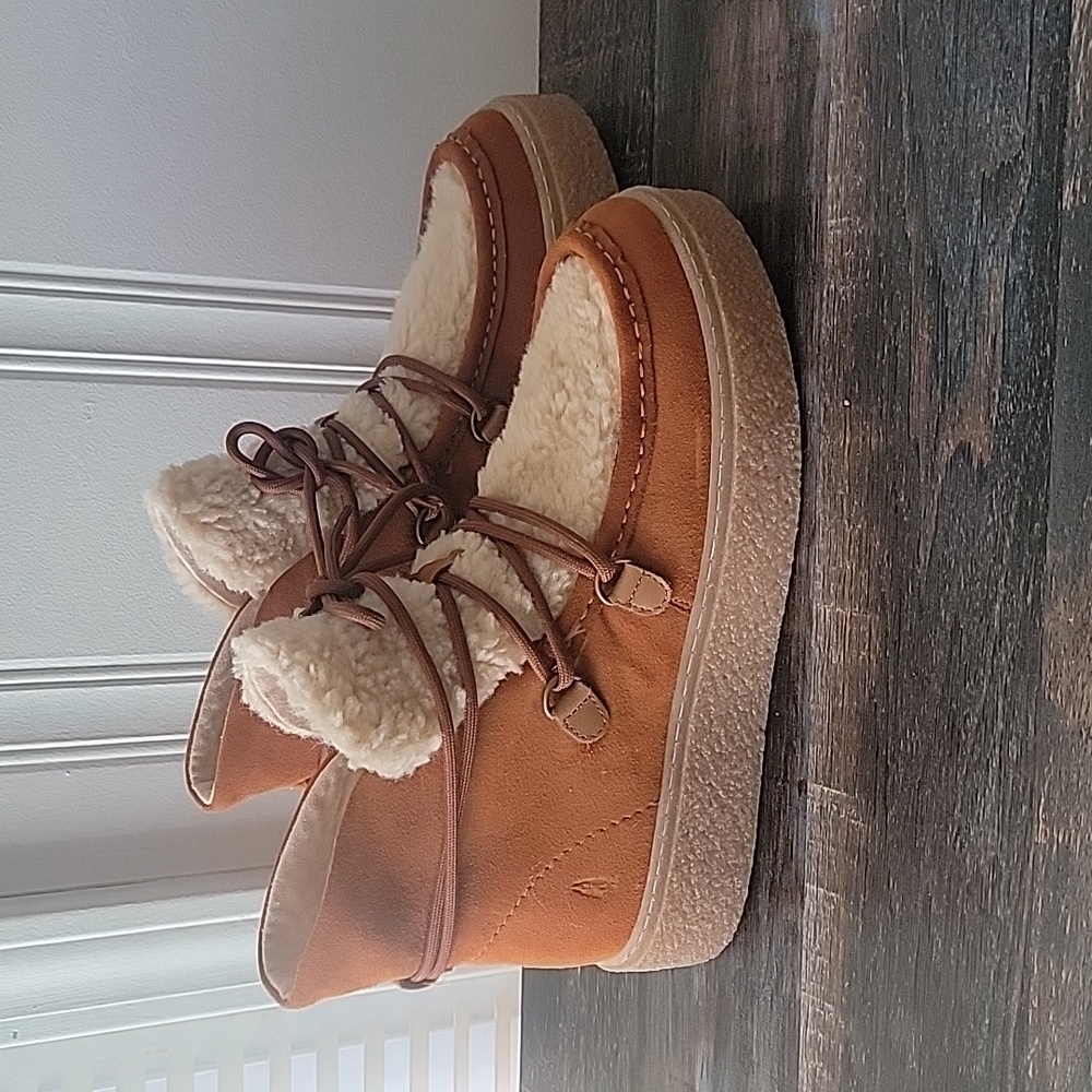 Hush puppies